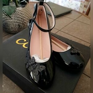 Girl's Black Patent Leather Flats w/Glitter Butterflies, Sz. 2